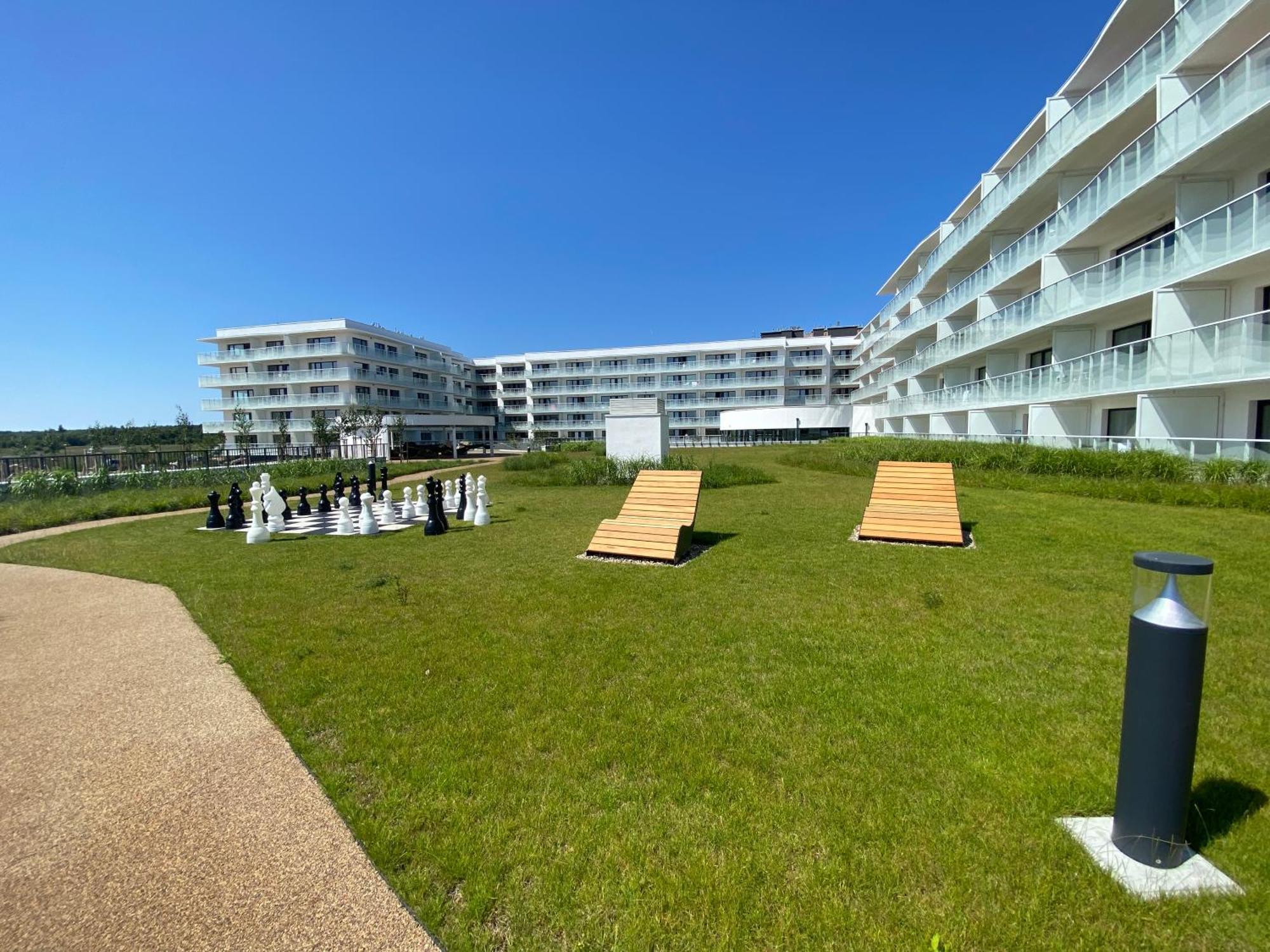 Polanki Aqua Apartament Luna Kołobrzeg Exterior foto